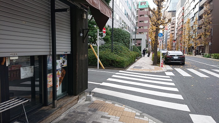 銀座・新橋で当たると人気の占い｜新橋駅路地